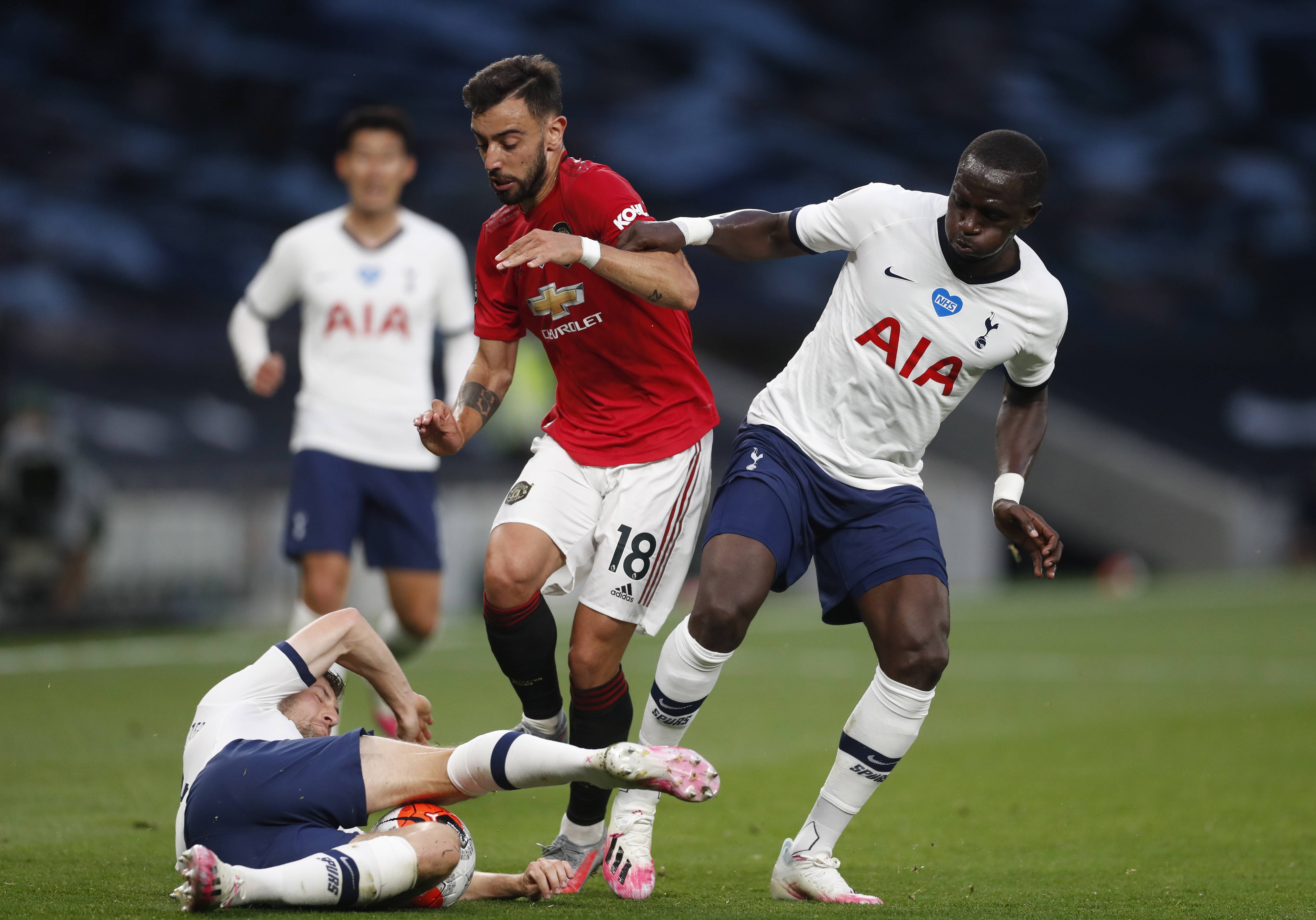 虽然过去与 虽然过去与